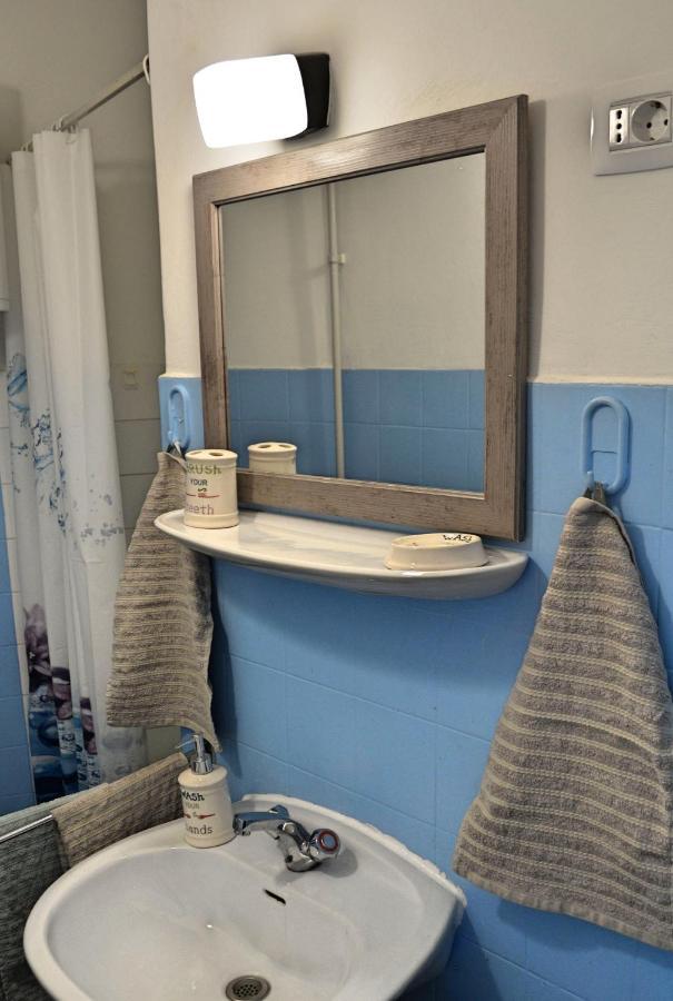 Bright And Charming Studio Apartment Rijeka Ngoại thất bức ảnh